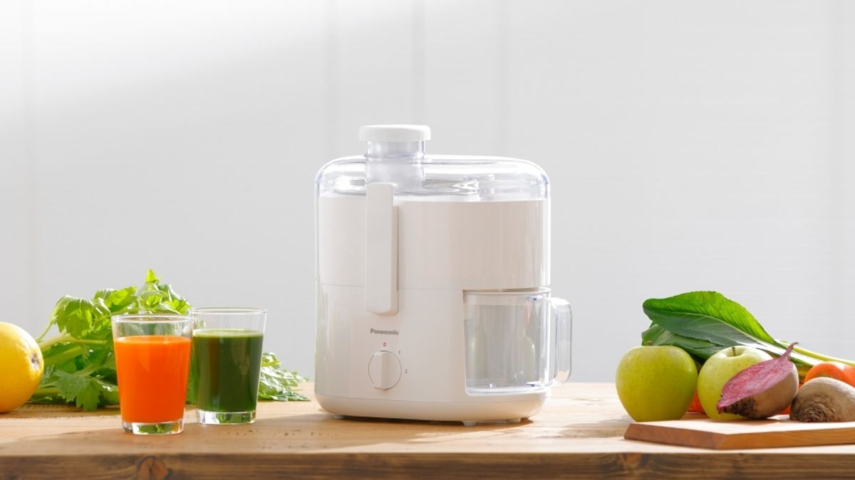 Máy ép chậm cần dùng đúng cách và vệ sinh sạch sẽ để đảm bảo hiệu suất hoạt động và độ bền 